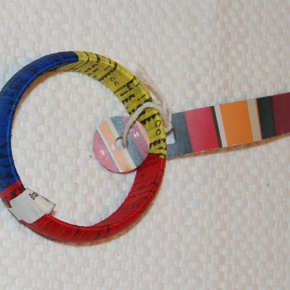 2 Live Worldly Red/Yellow/Blue & Green/White Bangle Bracelets Made in Brazil NWT - Picture 8 of 8